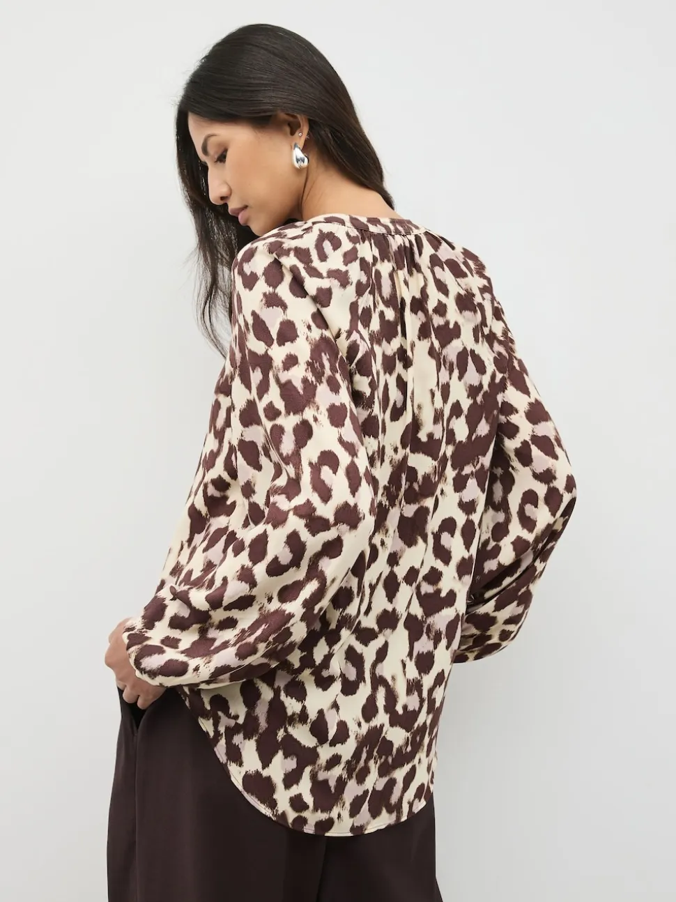 Pink Animal Print Long Sleeve V-Neck Blouse