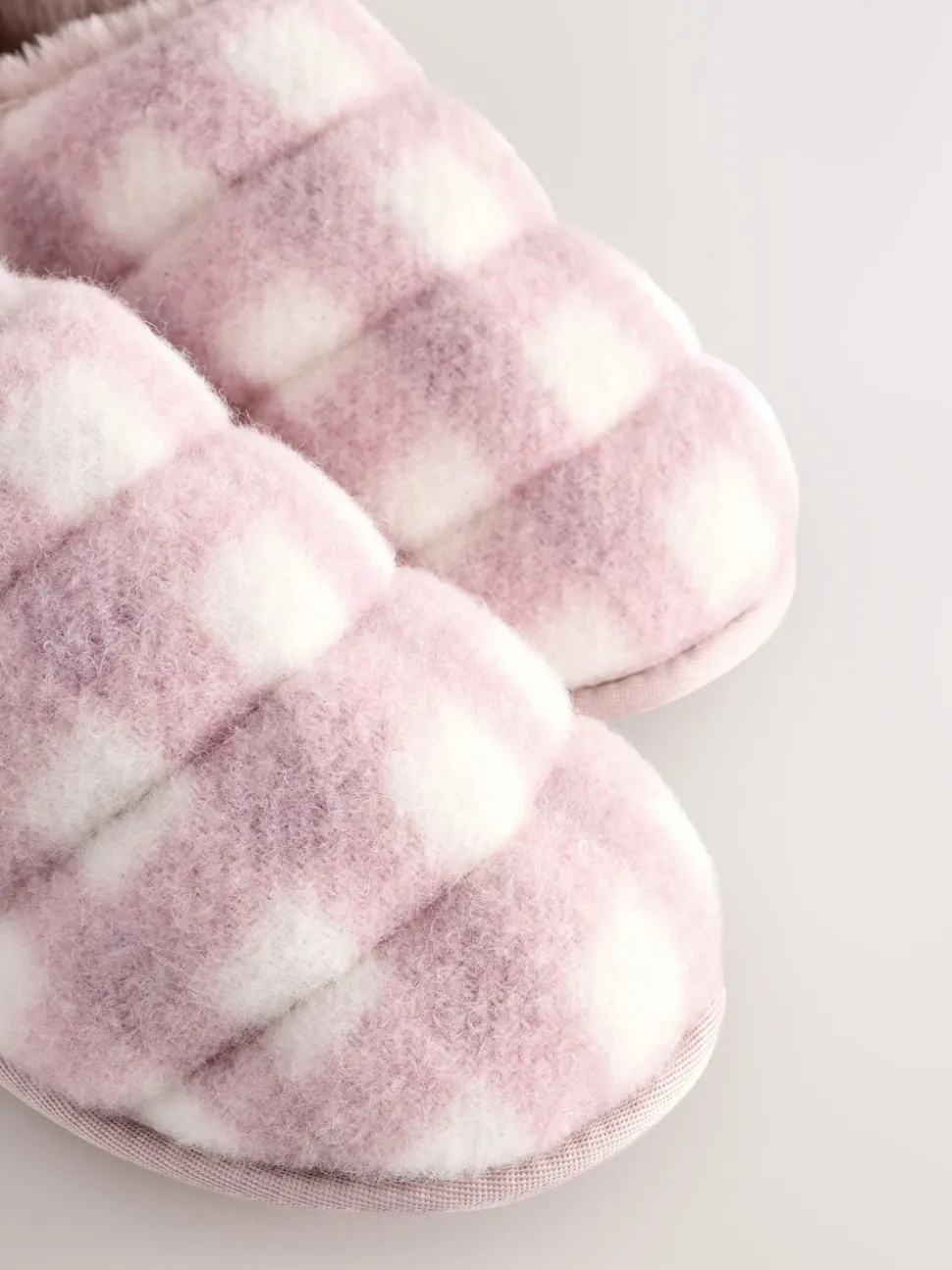 Pink Check Quilted Faux Fur Shoot Slippers