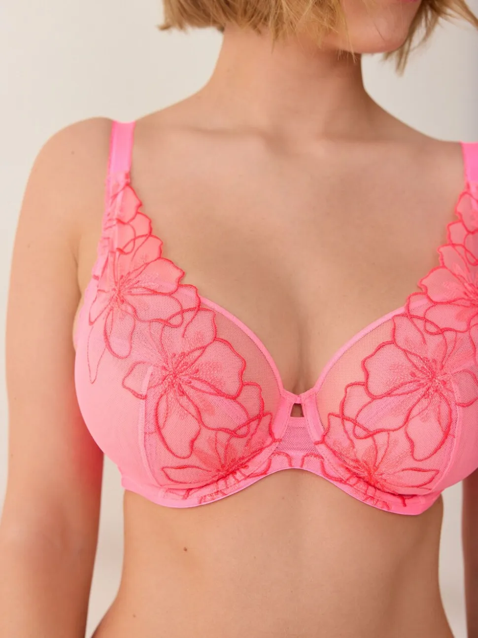 Pink DD+ Non Pad Plunge Premium Embroidery Bra
