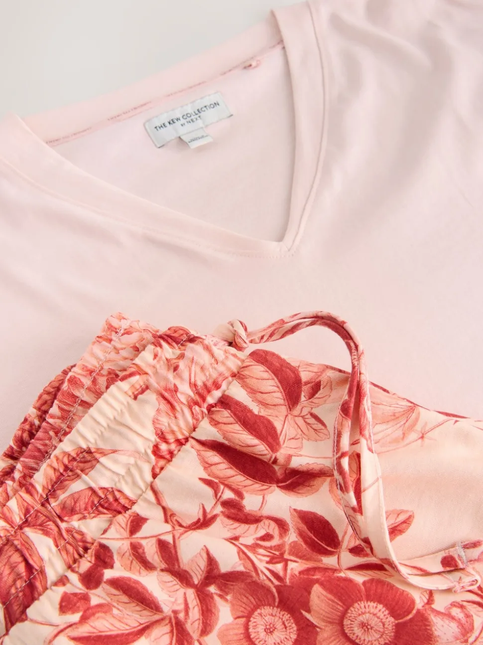 Pink Floral Kew Collection Long Sleeve Pyjamas
