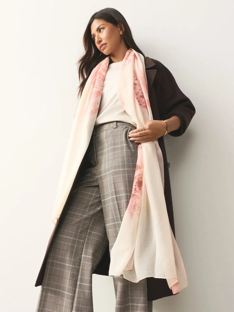 Pink Floral Print Plisse Lightweight Scarf