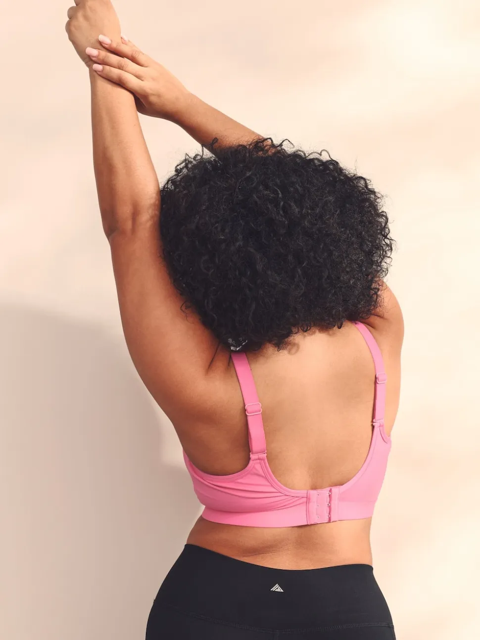 Pink Ultimate Support Non Pad Minimising Wired Dry Tech High Impact Sports Bra