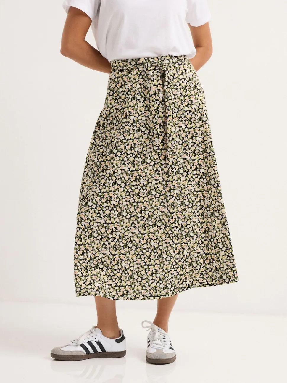PixieGirl Petite Green Petite Self Belted Midi Skirt