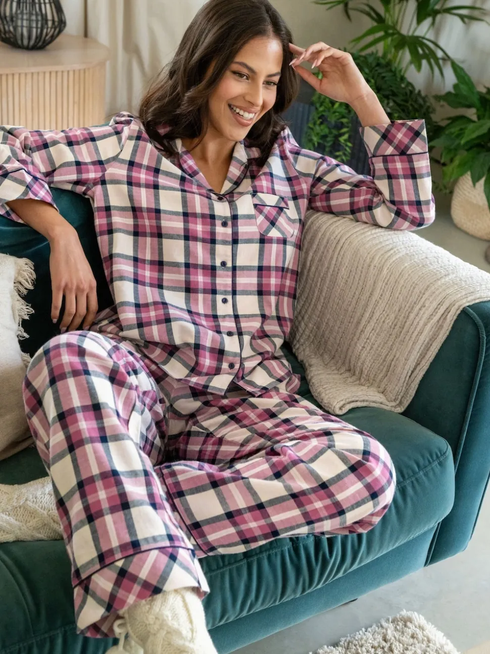Pour Moi Pink Cosy Check Brushed Cotton Pyjamas Gift Set