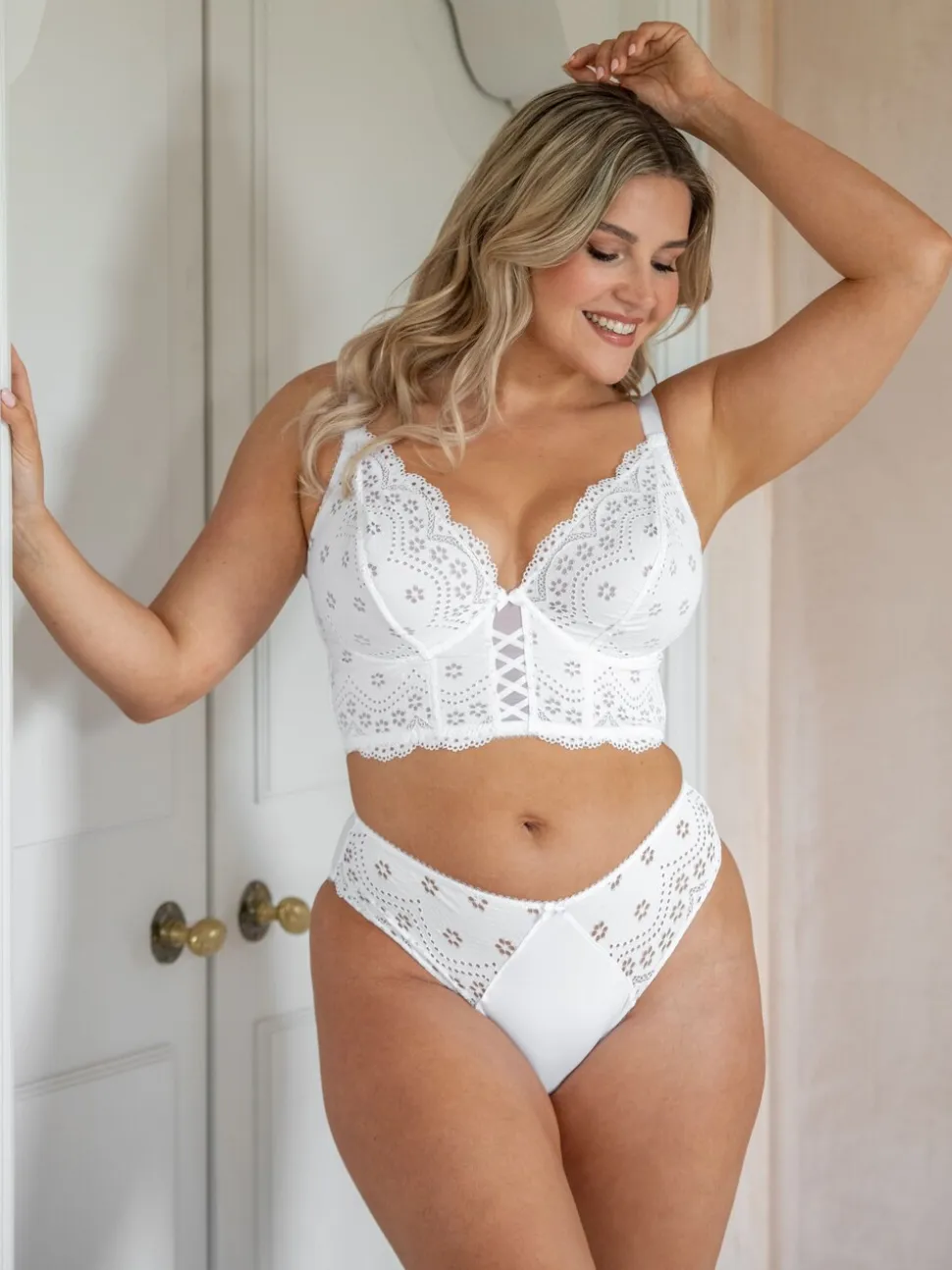 Pour Moi White Bustier Swoon Underwired Bustier Bra