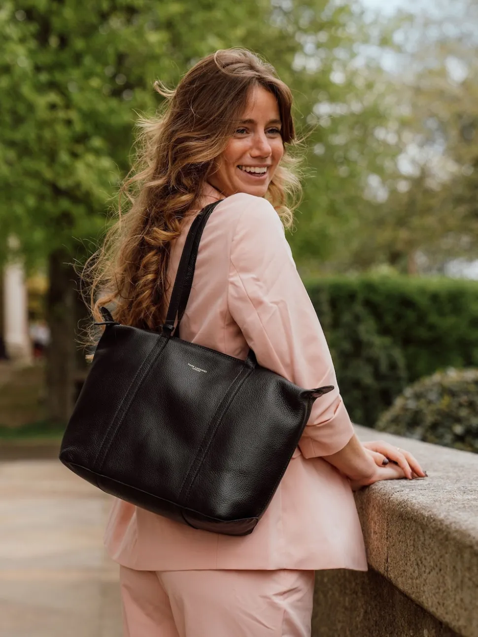 Pure Luxuries London Alcester Leather Tote Bag