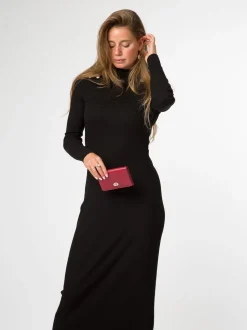Pure Luxuries London Amber Leather Purse