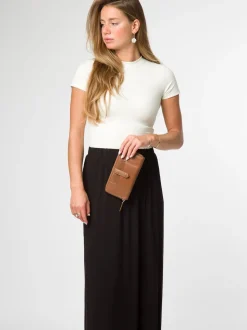Pure Luxuries London April Leather Purse