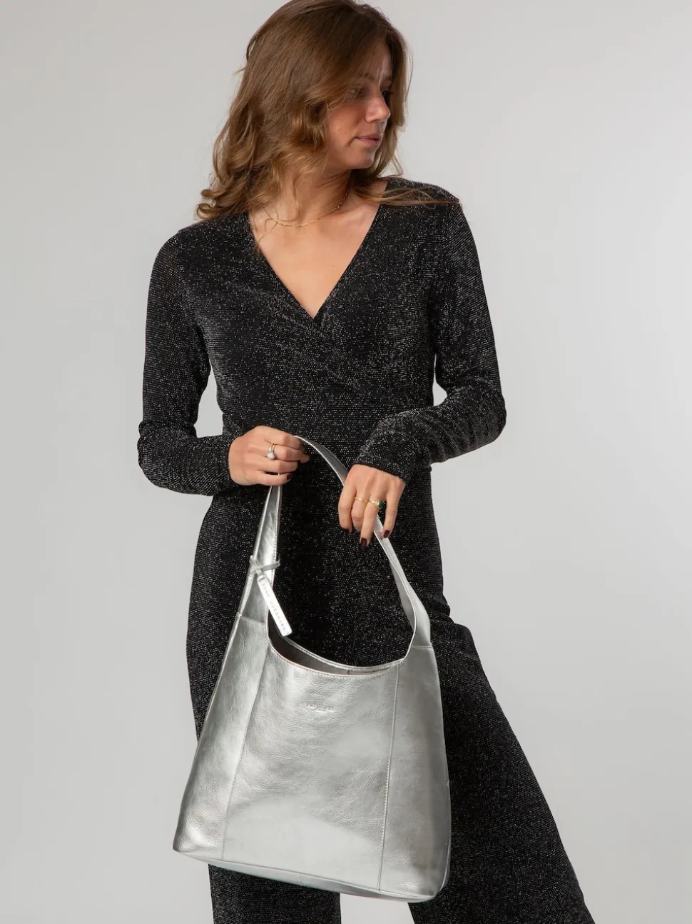 Pure Luxuries London Nina Leather Shoulder Bag