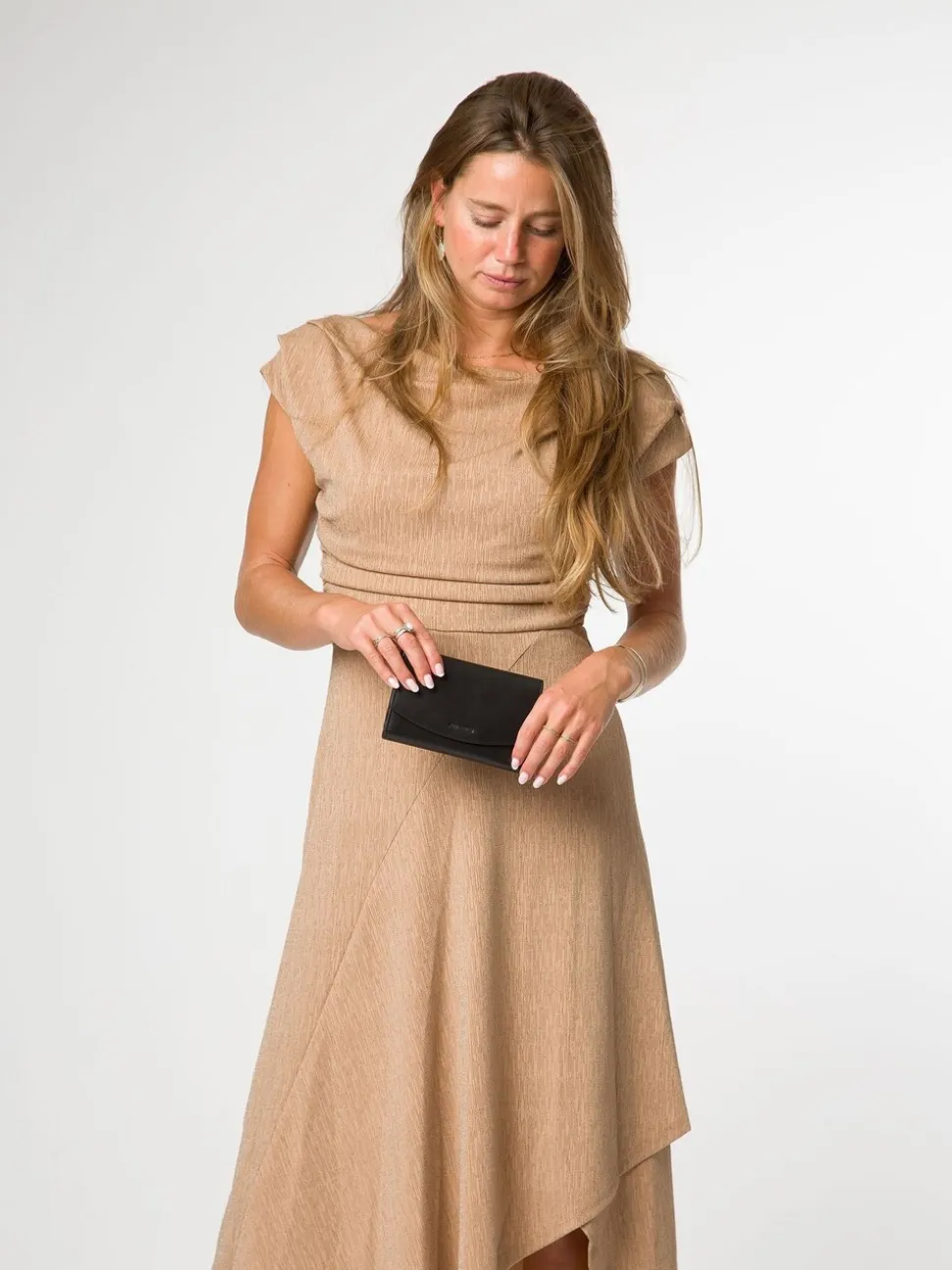 Pure Luxuries London 'Sarah' Leather Purse