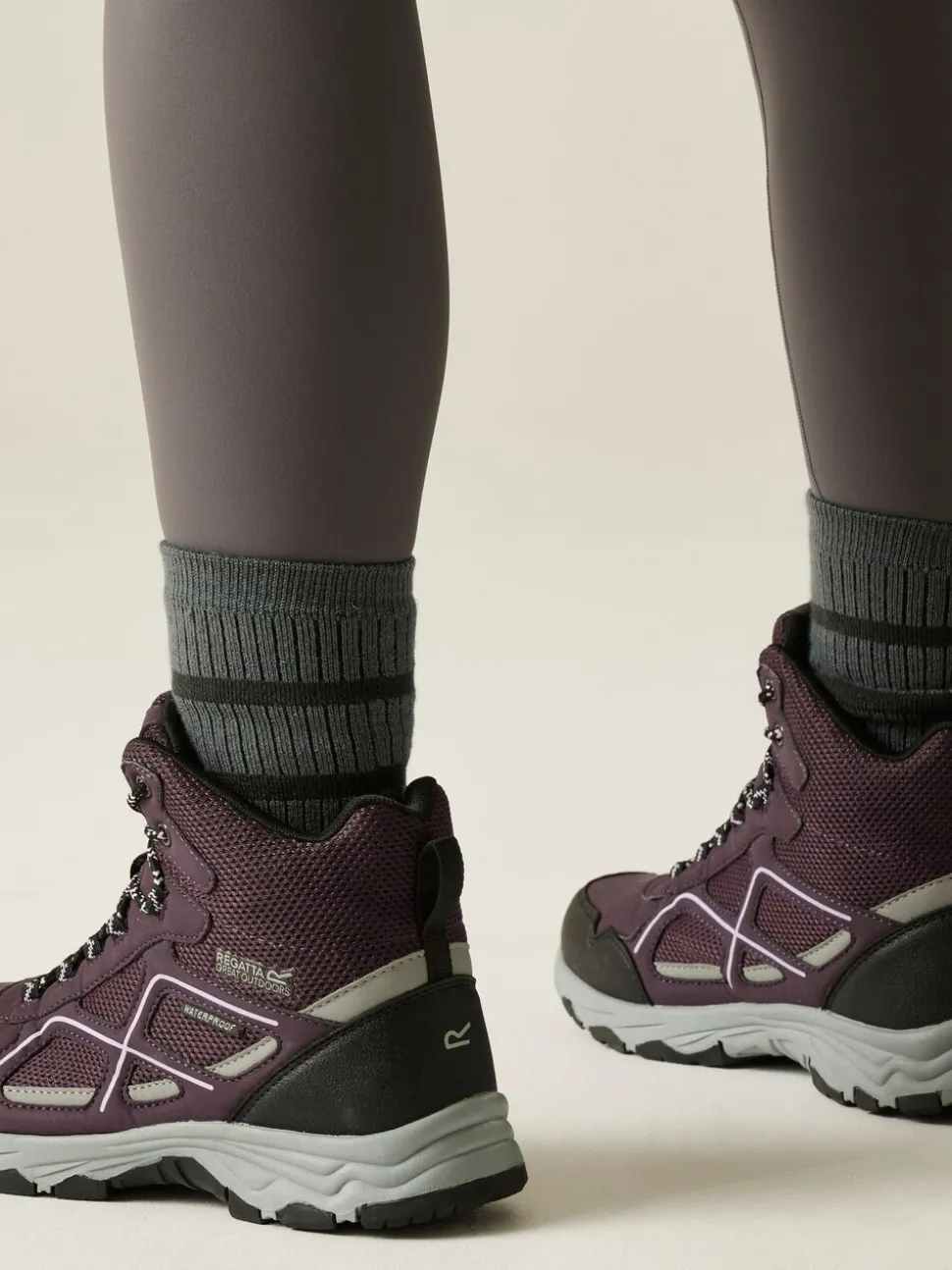 Regatta Purple Womens Vendeavour Walking Boots