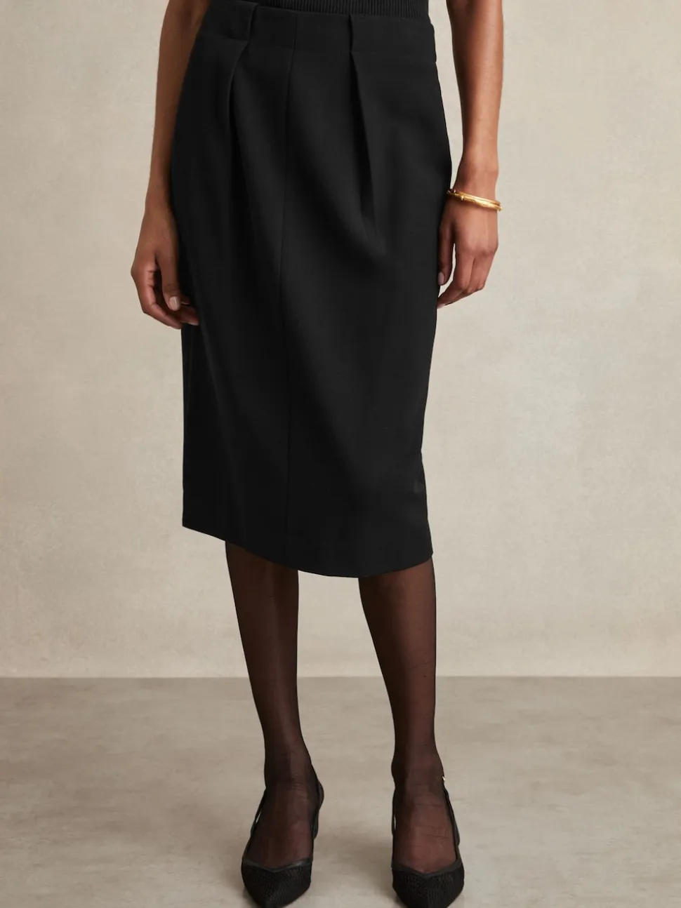Reiss Black Gabi Tailored Midi Suit Skirt