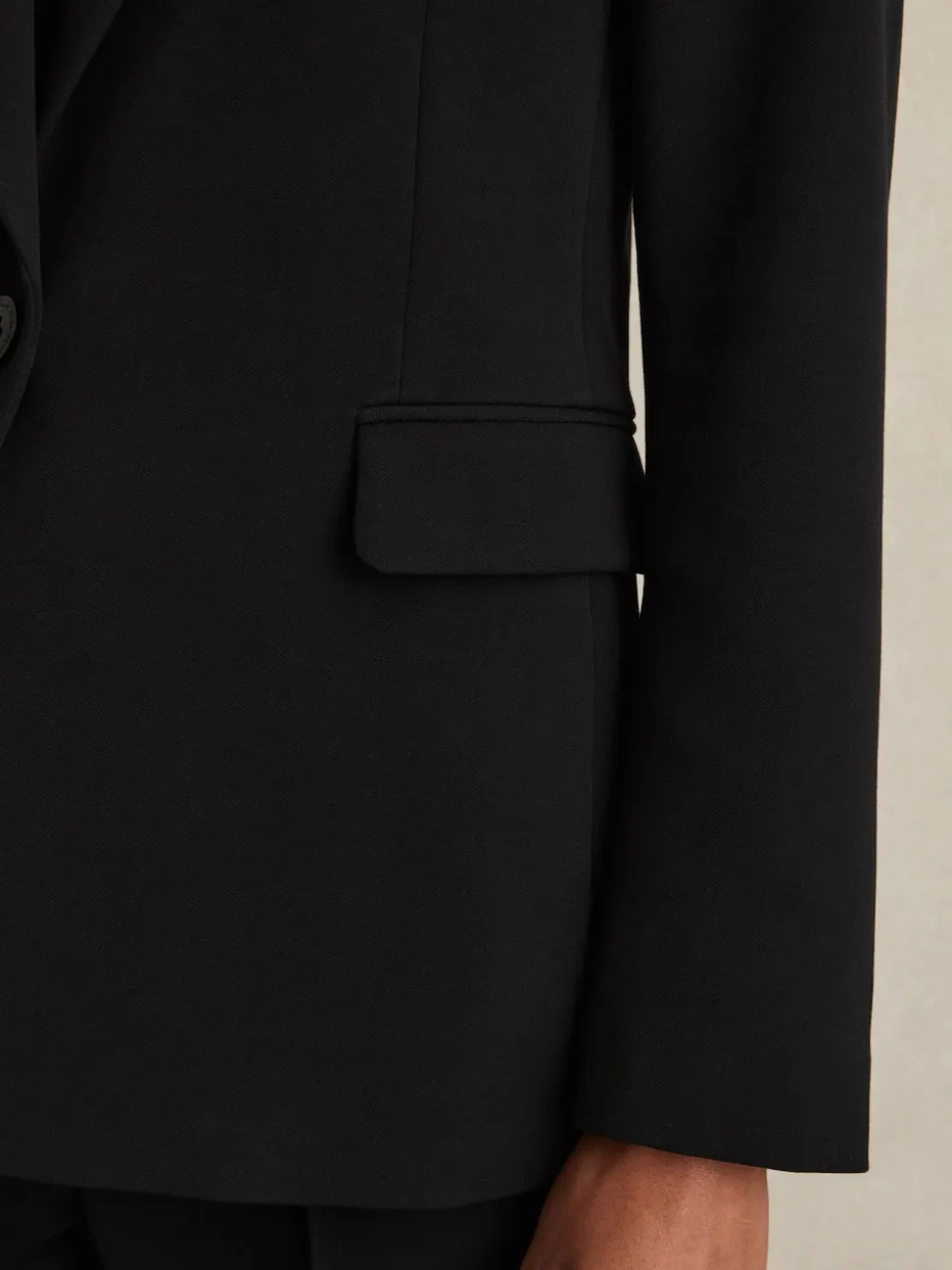 Reiss Black Gabi Tailored Single Breasted Suit Blazer