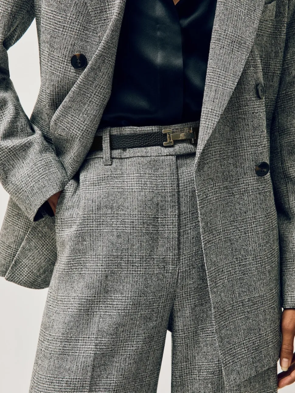 Reiss Black Hayley Leather Square Hinge Belt