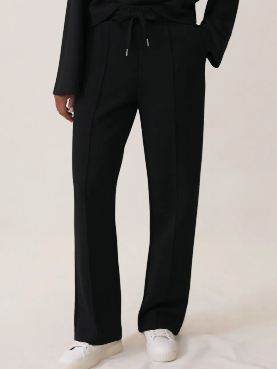 Reiss Black Jemma Premium Interlock Wide-Leg Joggers