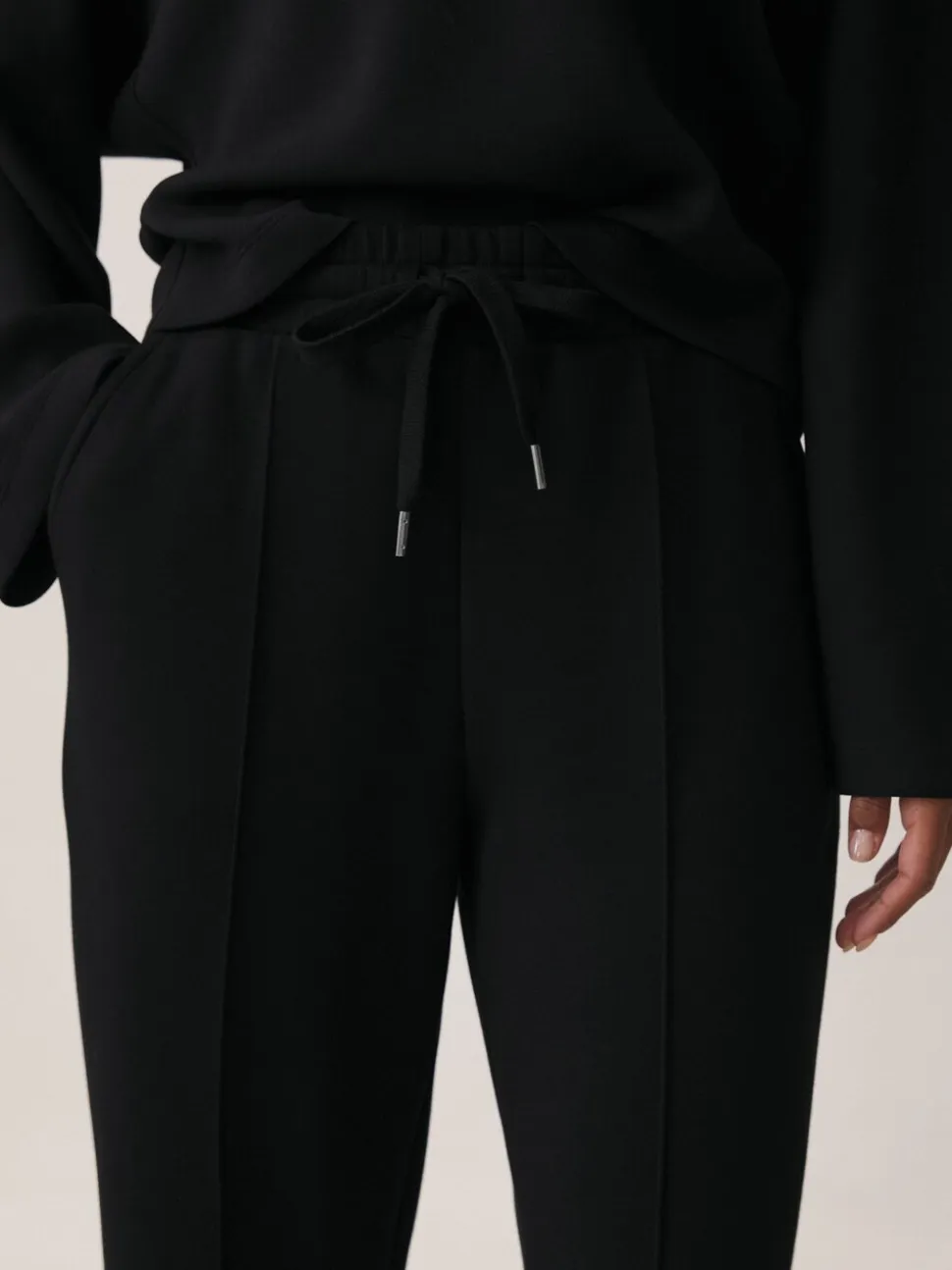 Reiss Black Jemma Premium Interlock Wide-Leg Joggers