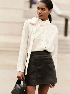 Reiss Black Seema Leather Welt-Pocket Mini Skirt