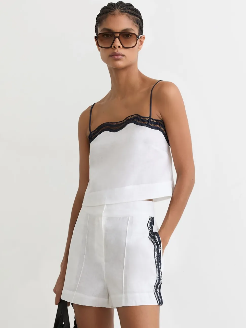 Reiss Ivory/Navy Felicity Linen Scallop-Trim Shorts