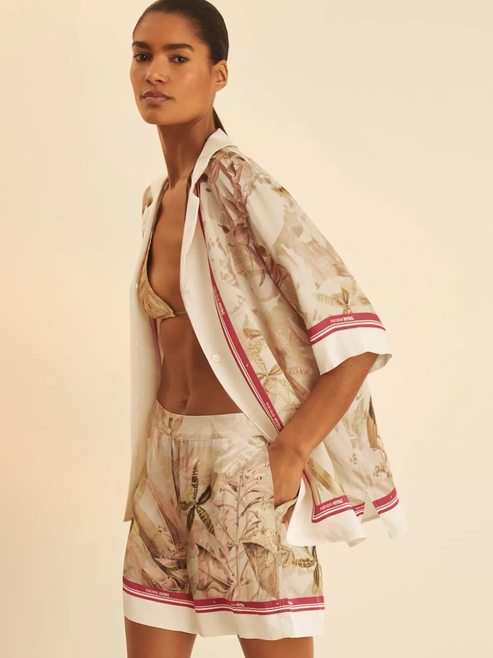 Reiss Light Khaki Santana Reiss | NYBG Satin Floral-Print Shorts