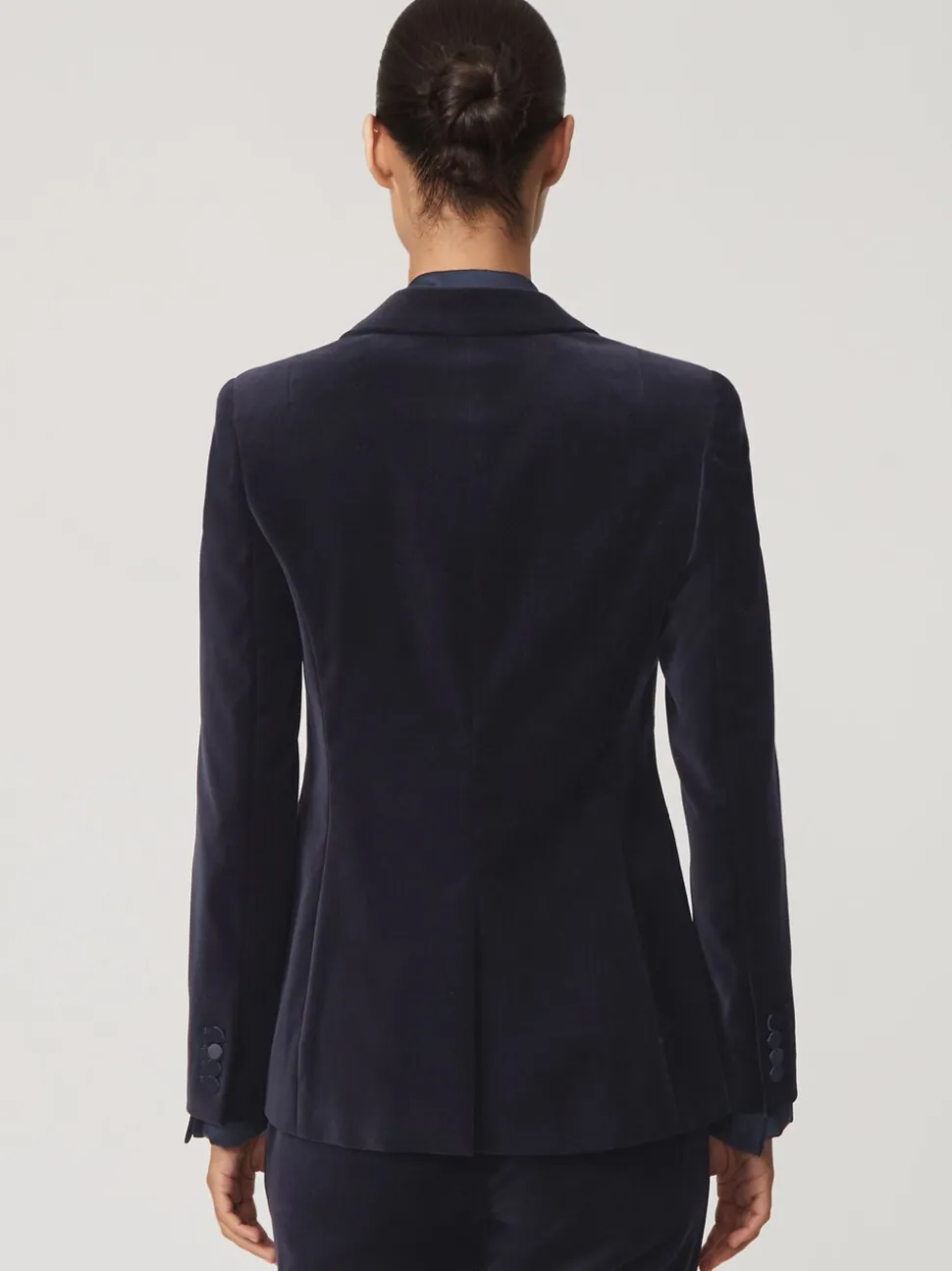 Reiss Navy Verda Velvet Single-Breasted Tuxedo Blazer