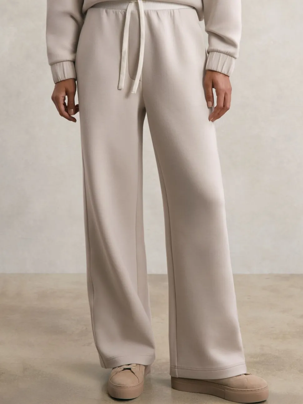 Reiss Stone Laney Petite Premium Interlock Wide-Leg Joggers