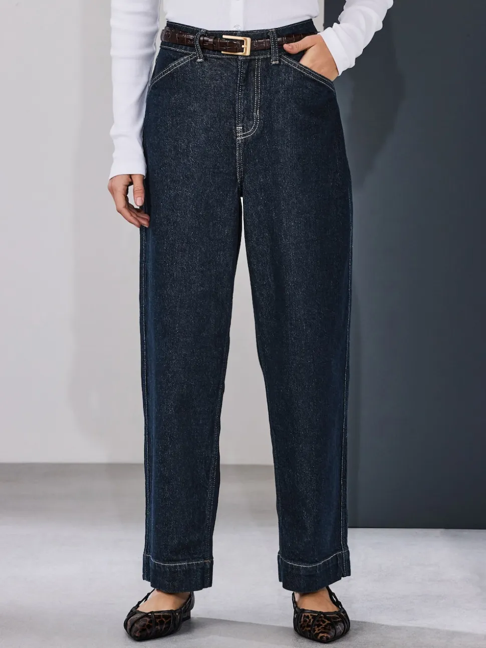 Rinse Blue Wide Leg Barrel Denim Jeans
