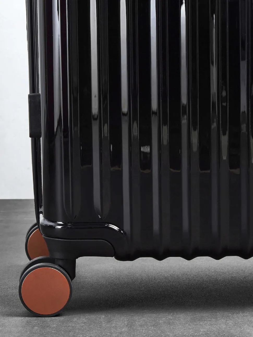 Rock Luggage Large Selene Suitcase