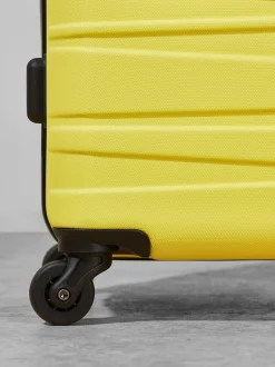 Rock Luggage Medium Seattle Suitcase