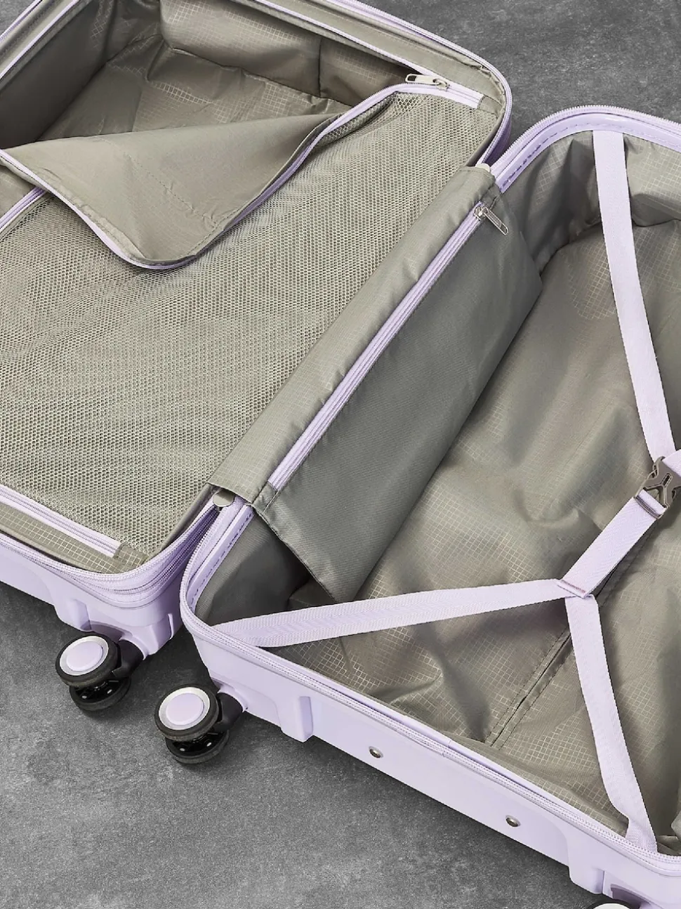 Rock Luggage Sunwave Medium Suitcase