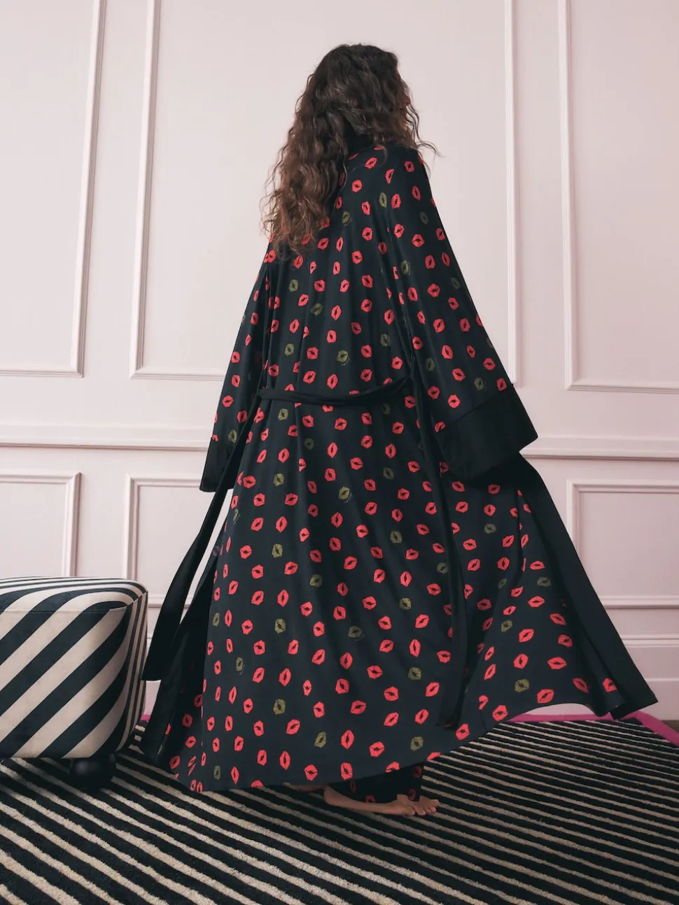 Rockett St George Black/Red Lips Jersey Robe