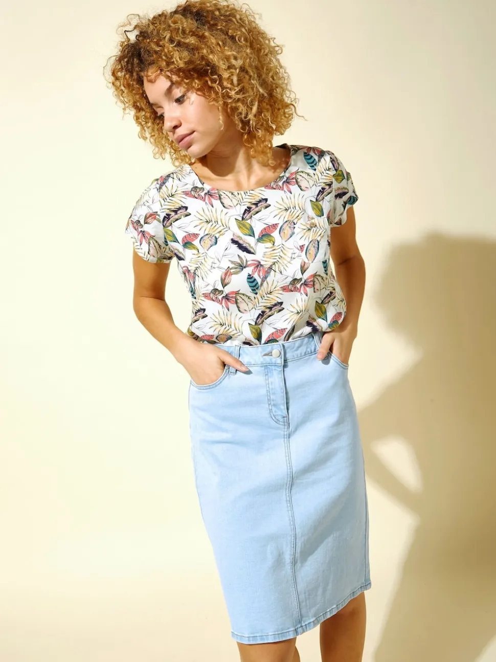 Roman Light Denim Blue A-Line Knee Length Denim Skirt
