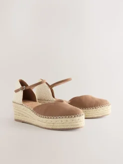 Sand Standard/Wide Fit Closed Toe Platform Espadrille Wedges