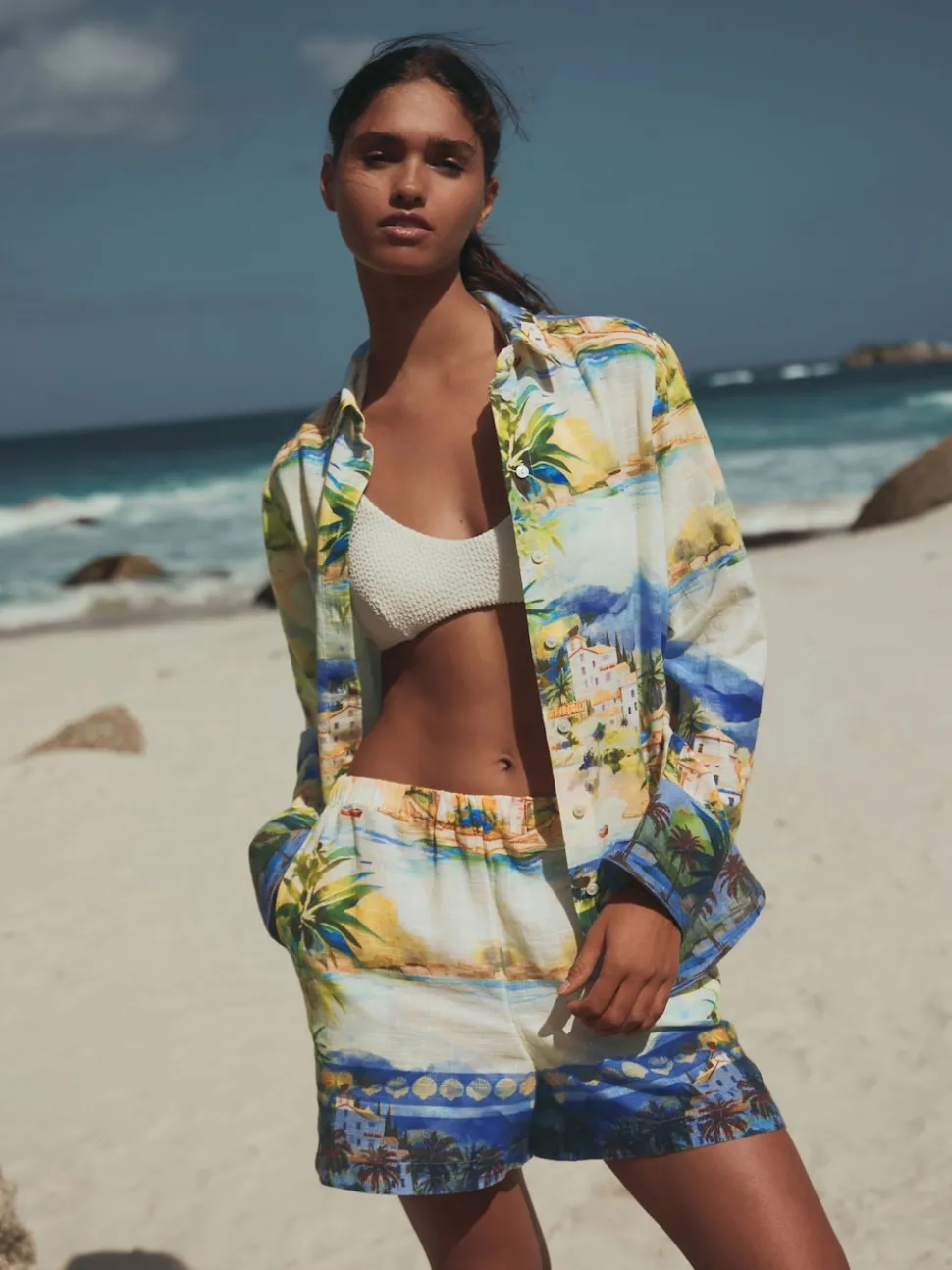 Scenic Print Elasticated Waist Shorts with Linen