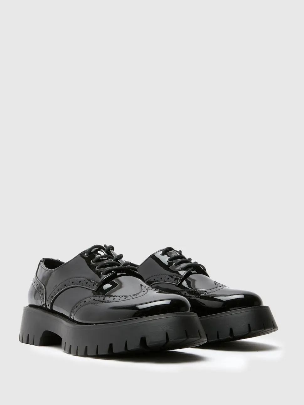 Schuh Black Laina Chunky Patent Brogues