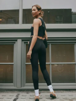 self. Black Seamless Bum Scrunch Leggings