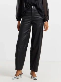 Simply Be Black Coated Barrel Jeans