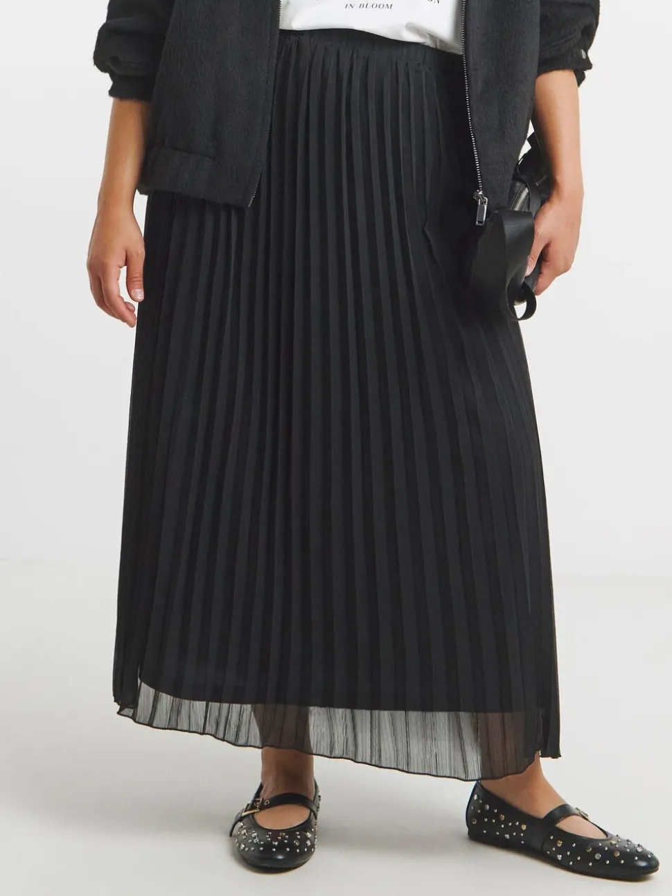 Simply Be Black Pleated Chiffon Midaxi Skirt