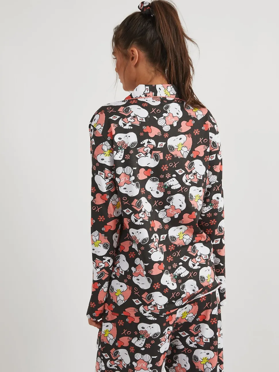 Skinnydip Black Peanuts Snoopy Love Pyjamas Set