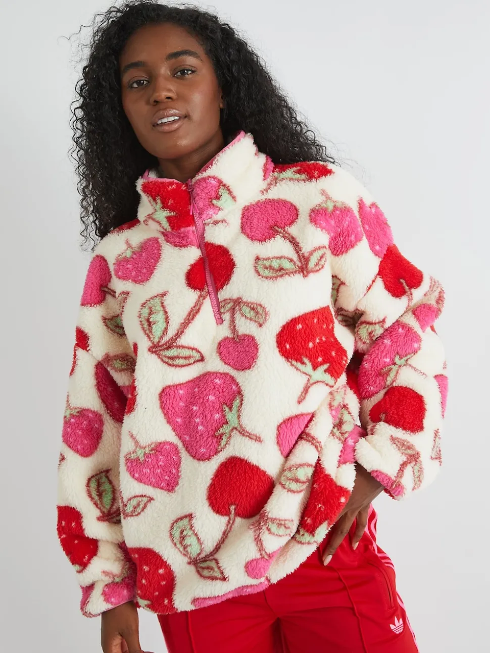 Skinnydip White Cherry and Strawberry Longline Fleece