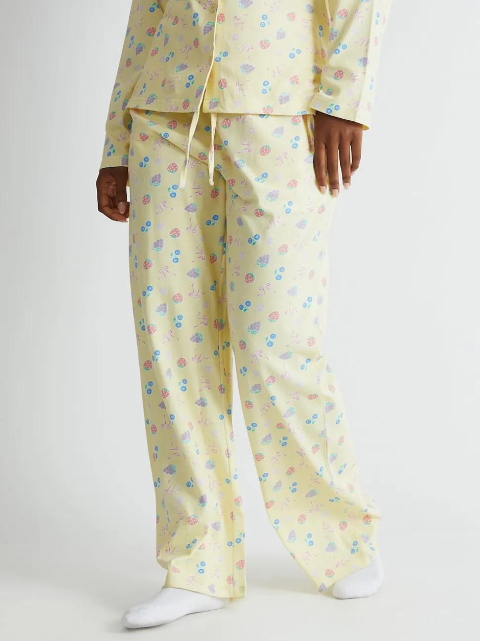 Skinnydip Yellow Yellow Ditsy Fruit Pyjama Set