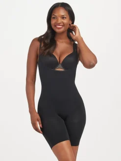 SPANXsculpt™ Seamless Power Open-Bust Mid-Thigh Bodysuit