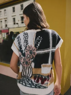 Table Scene Knitted Tank