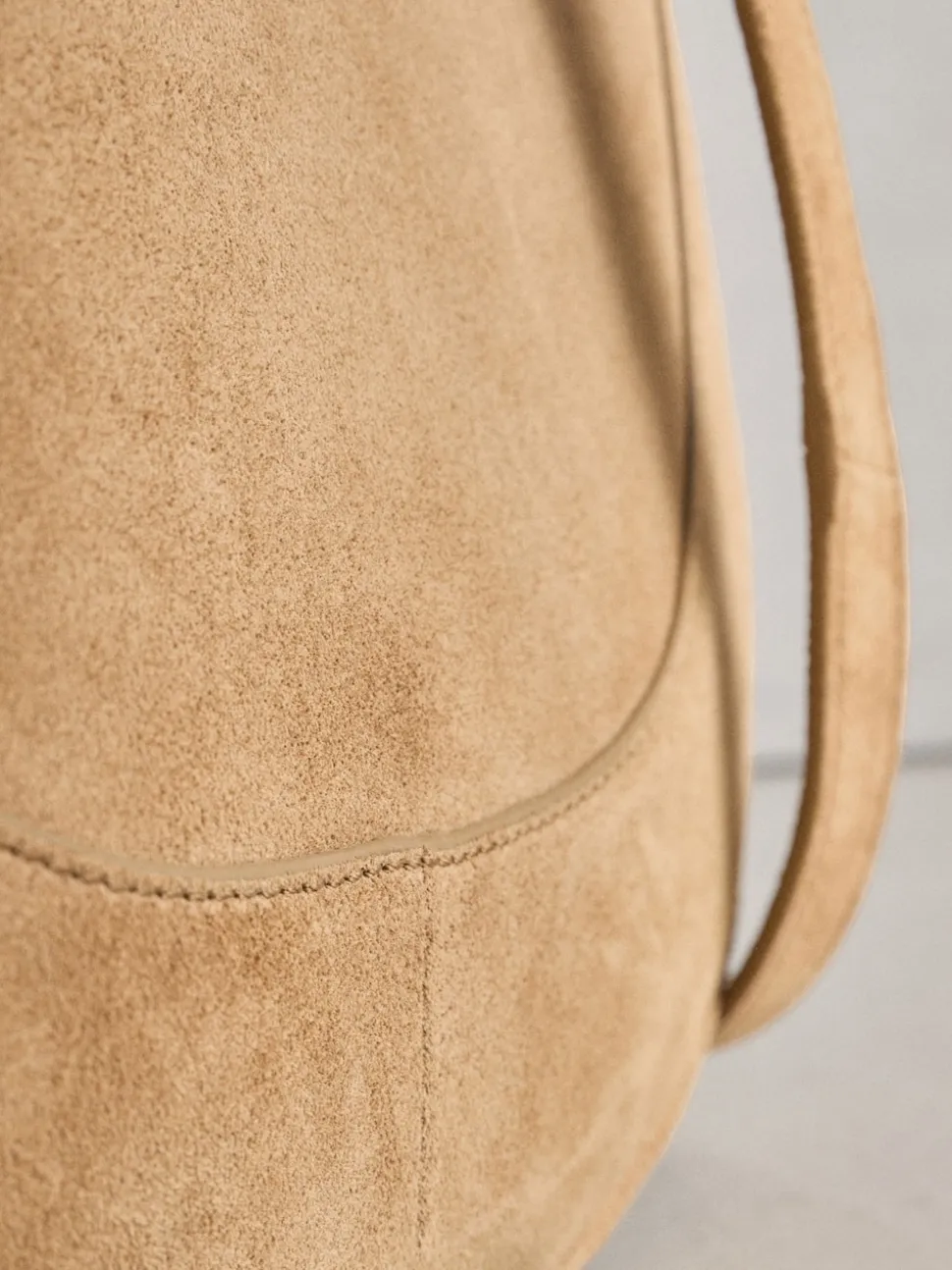 Tan Brown Leather Scoop Cross Body Bag