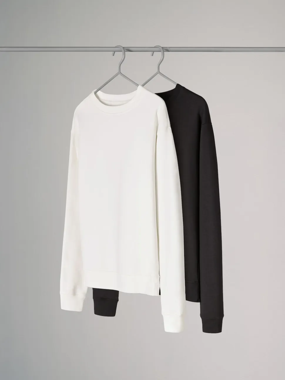 The Set 2 Pack Crew Neck Sweatshirts Black/Cream