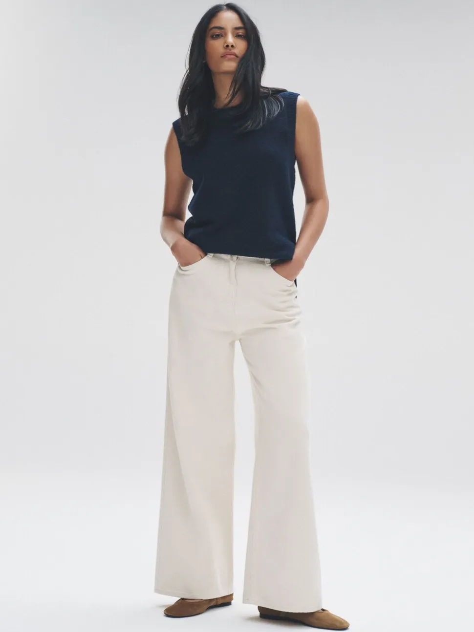 The Set 2 Pack Knitted Vest Tank Tops With Wool Chocolate Brown/Navy Blue