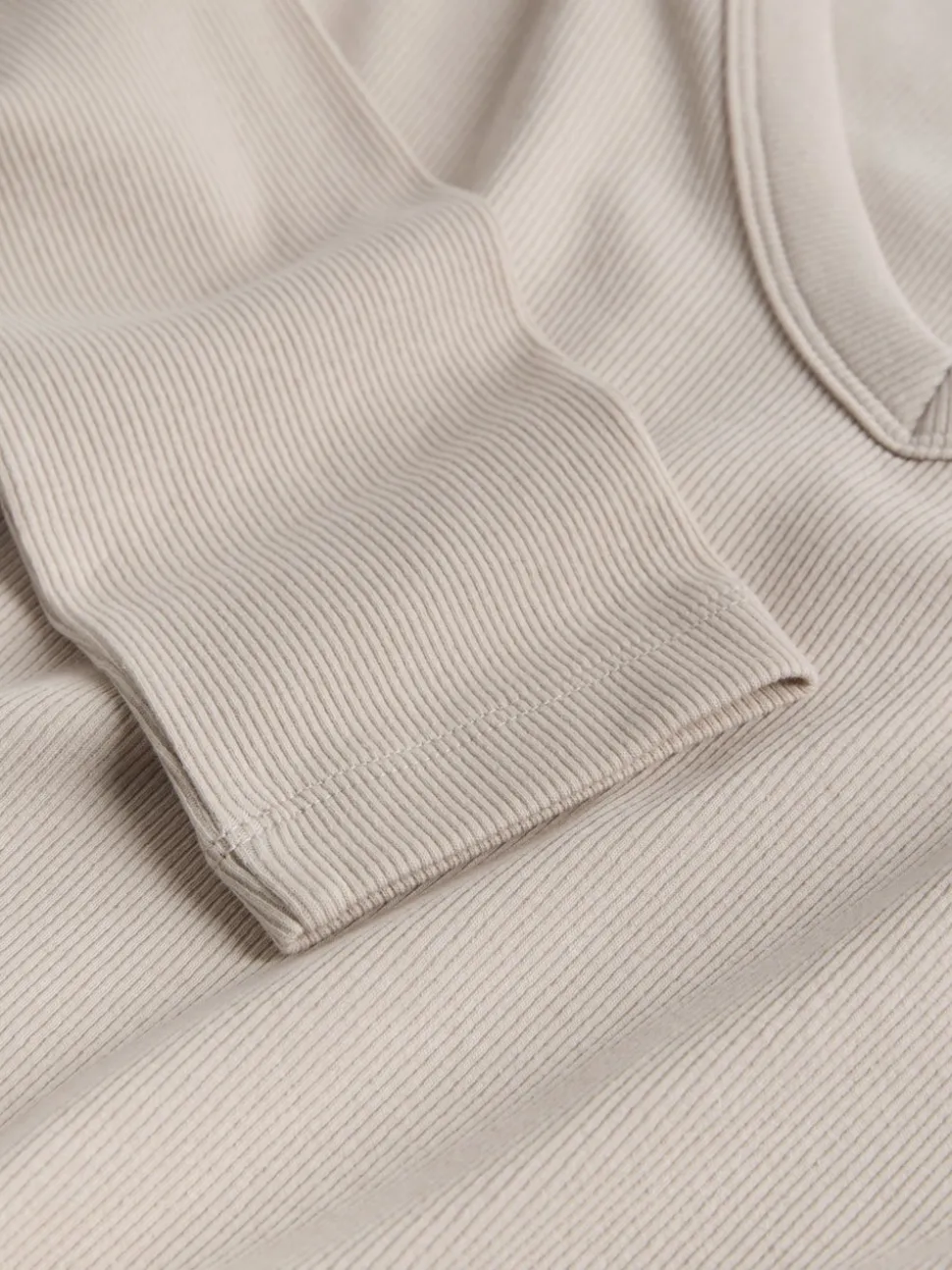 The Set 5 Pack Long Sleeve V-Neck Ribbed T-Shirts Multi