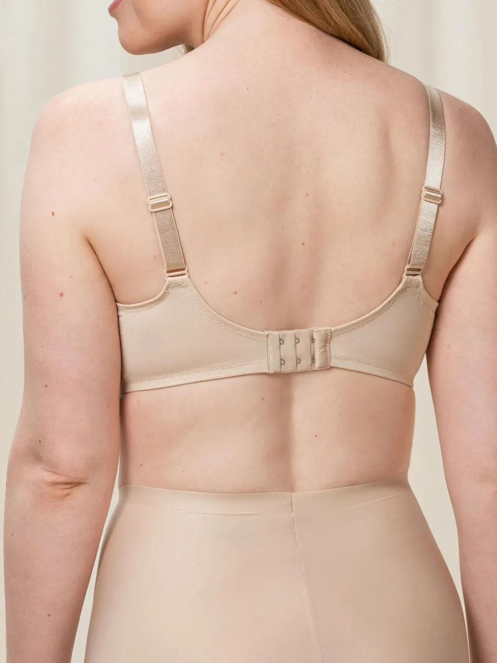 Triumph® Contouring Sensation Minimiser Bra