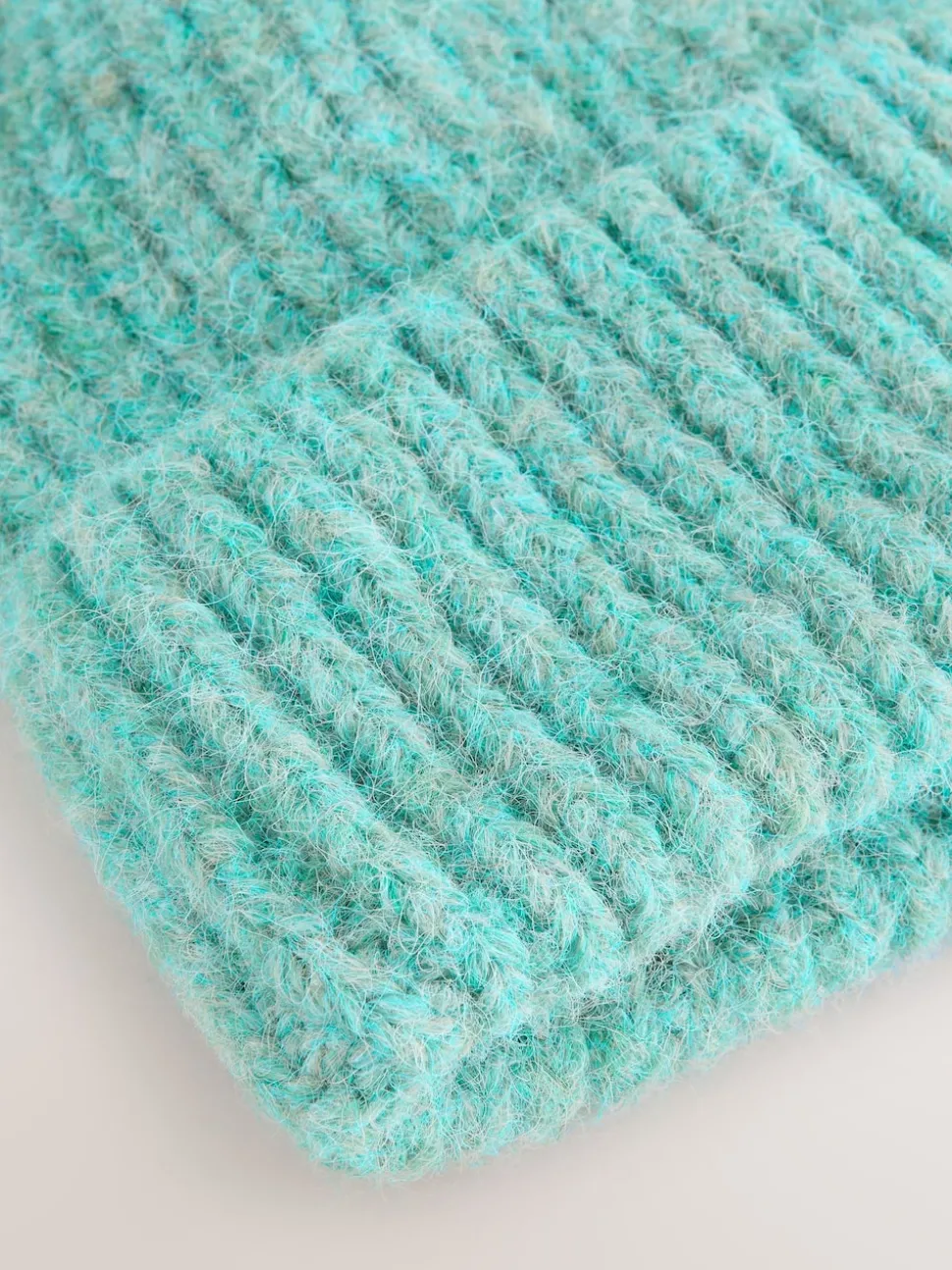 Turquoise Blue Ribbed Beanie Containing Wool Hat
