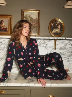 Urban Threads Navy Hot Chocolate Short Pyjamas Set