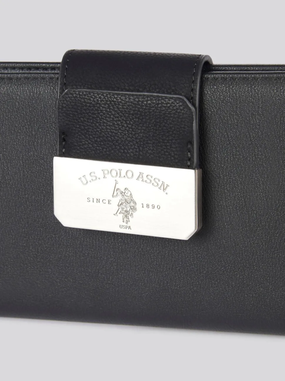 U.S. Polo Assn. Black Womens Romantic Large Card Holder Purse
